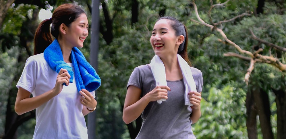 Let's Go for a Leisurely Walk After Eating: The Secret to Control Your Blood Sugar Level